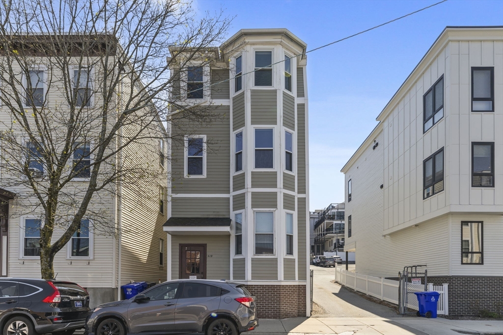 Photo of 419 E 3rd St, Boston, MA