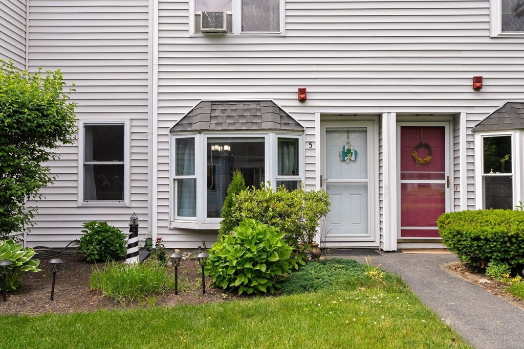 5 Prudence Crandall Lane 5