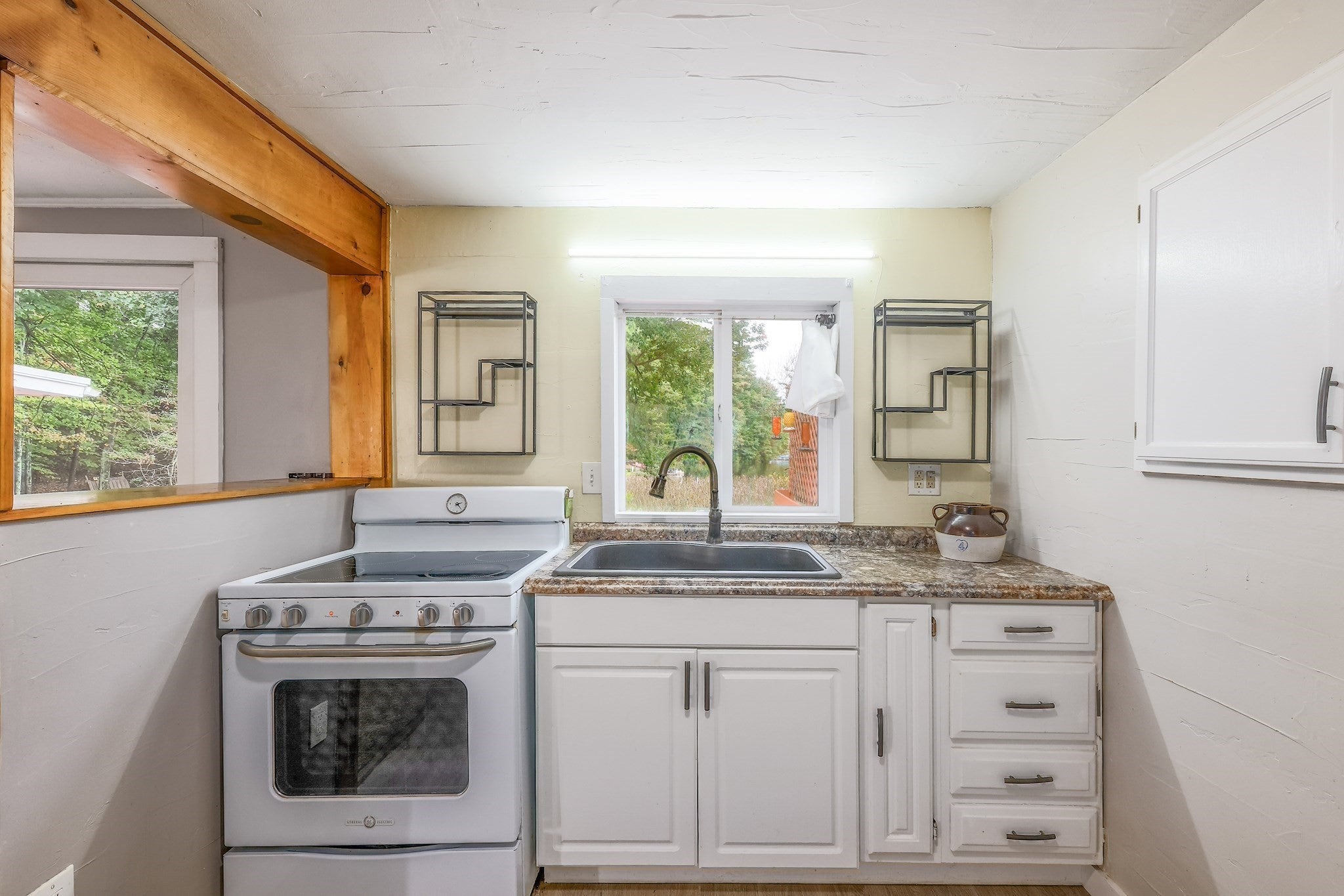 43 Mashapaug Rd, Holland, MA, 43 Mashapaug Rd, Holland, MA Photo #19