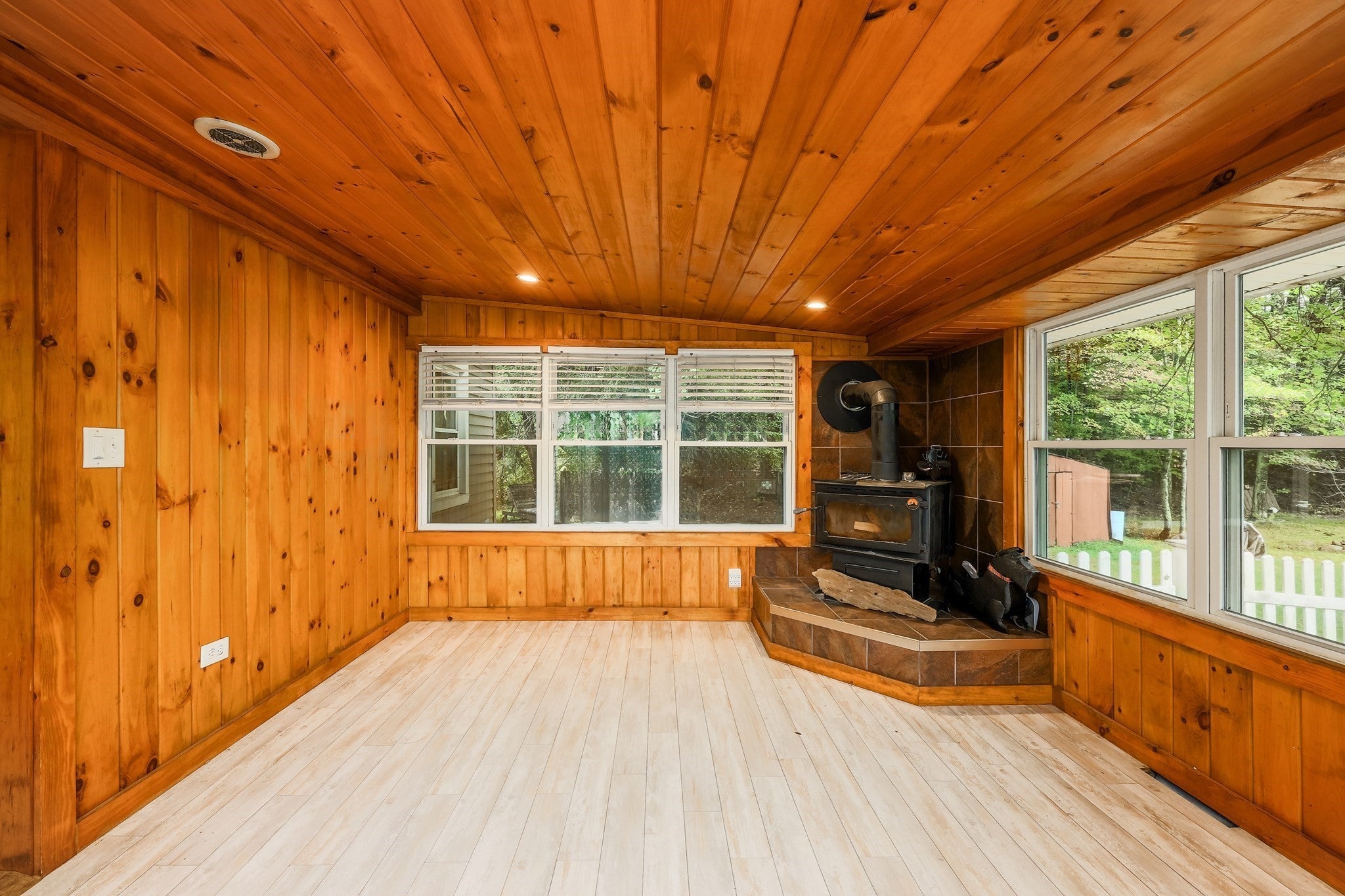 43 Mashapaug Rd, Holland, MA, 43 Mashapaug Rd, Holland, MA Photo #28