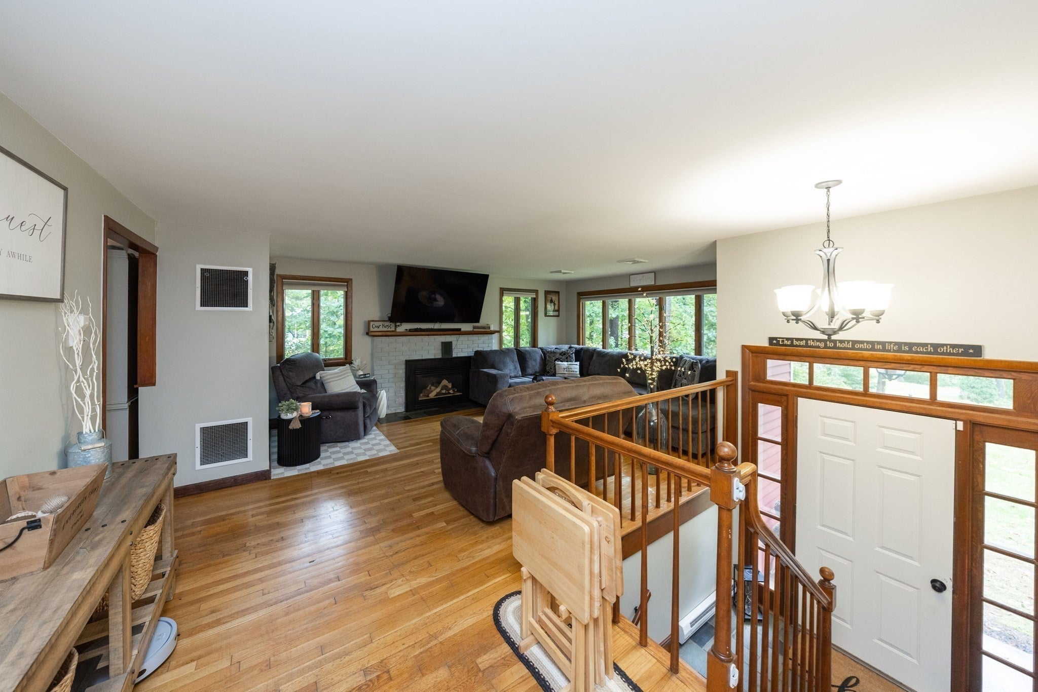 14 Old Village Rd, Sturbridge, MA Photo #16