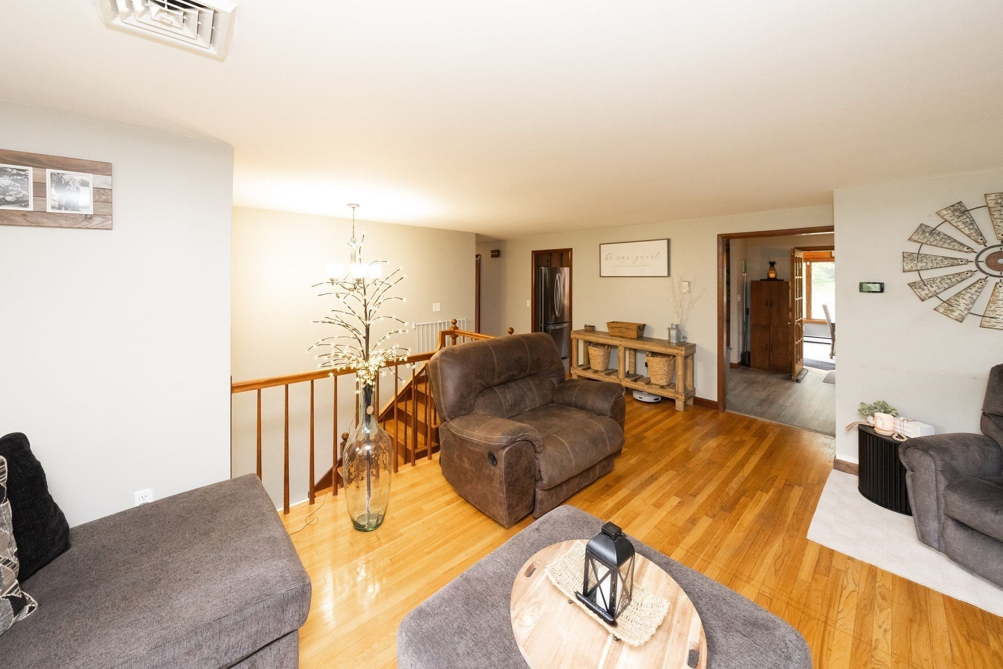 14 Old Village Rd, Sturbridge, MA Photo #15