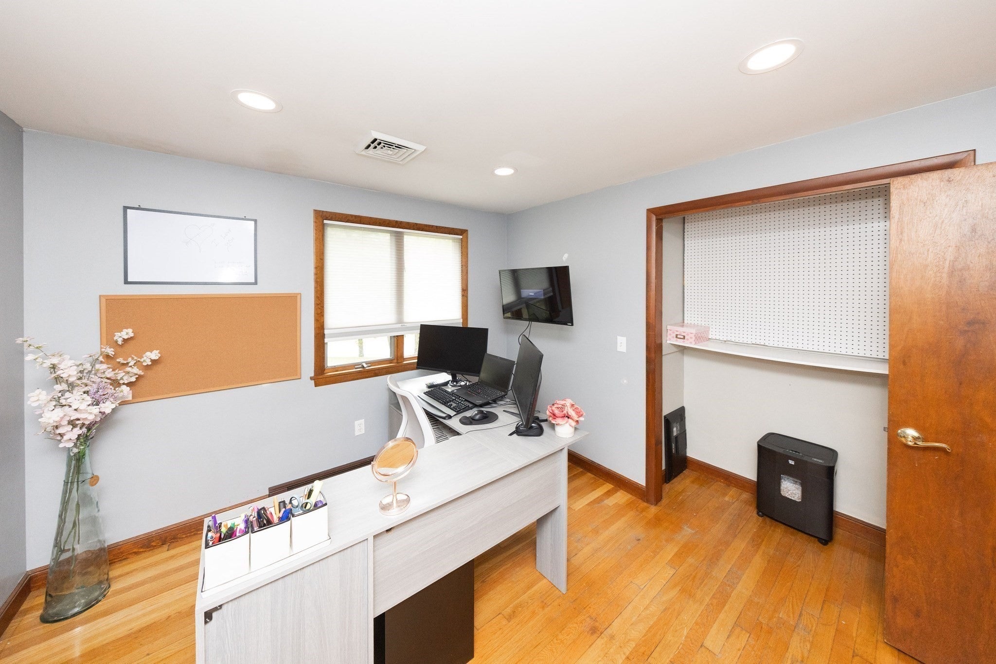 14 Old Village Rd, Sturbridge, MA Photo #20