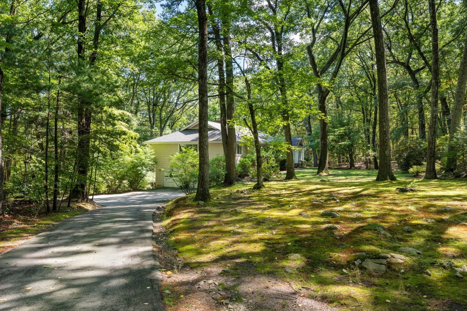 80 Doublet Hill Rd, Weston, MA, 80 Doublet Hill Rd, Weston, MA Photo #27