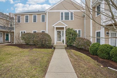 Photo of 257 Allerton Commons Ln #257, Braintree, MA 02184 (MLS # 73523123)