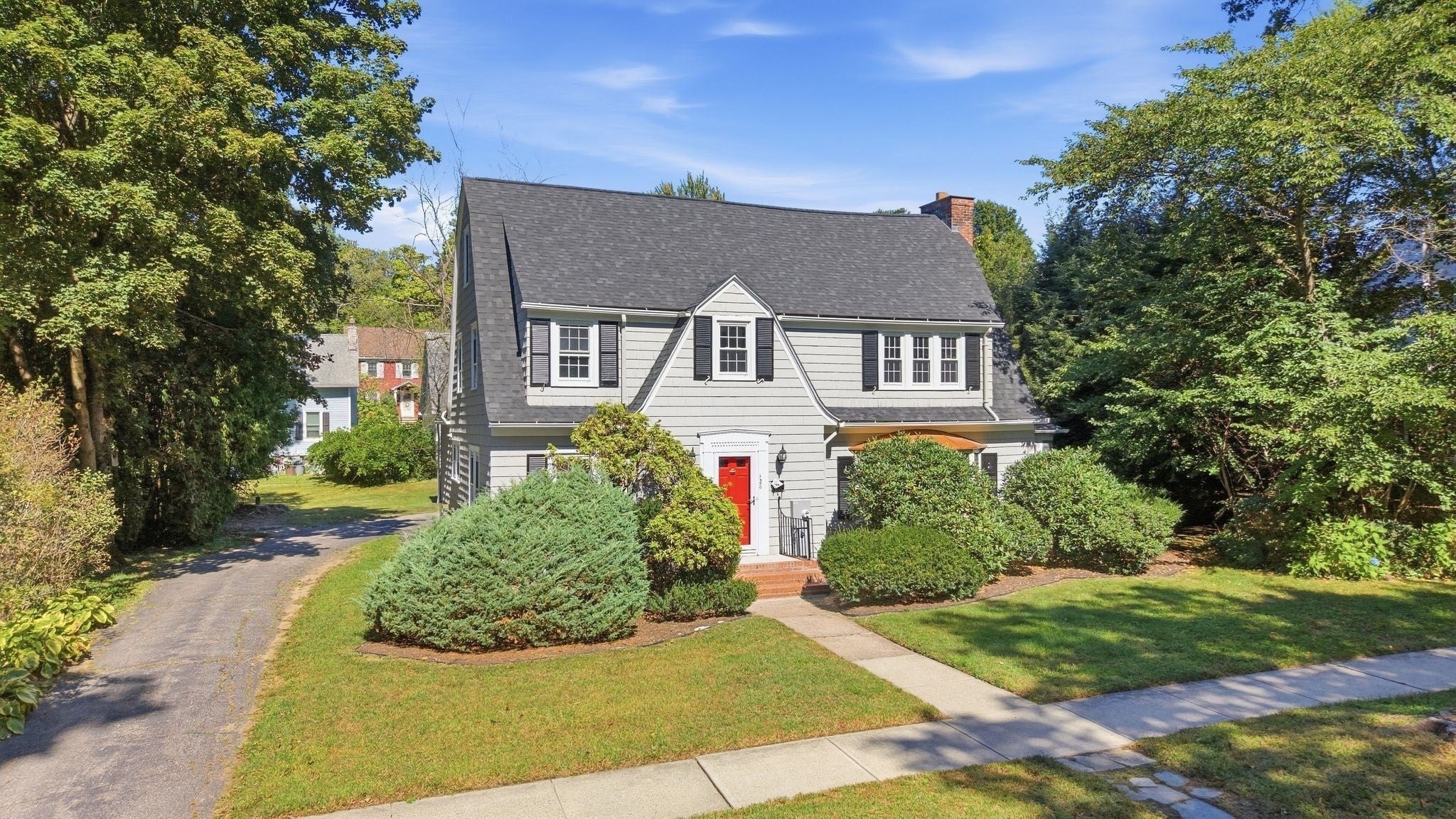128 Meadowbrook Rd, Longmeadow, MA, 128 Meadowbrook Rd, Longmeadow, MA Photo #2