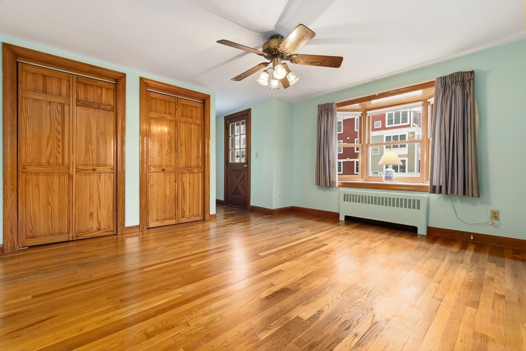 9-A Veterans Memorial Dr