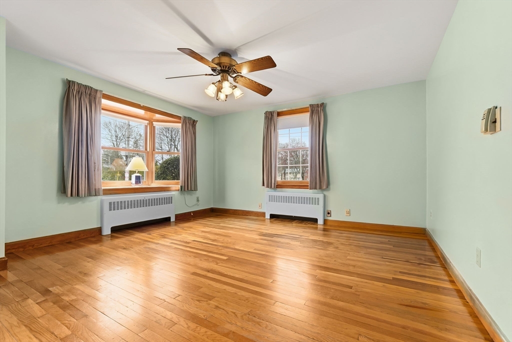 9-A Veterans Memorial Dr