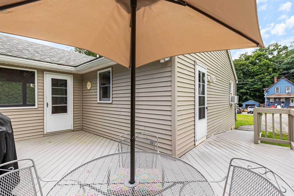 15 Amesbury St, Haverhill, MA Photo #30