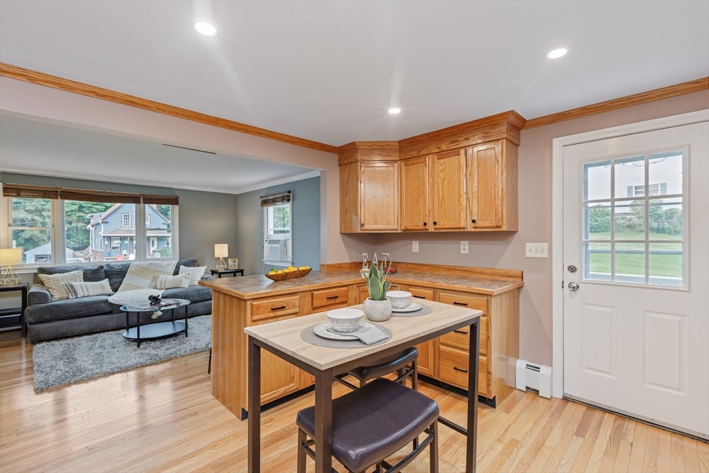 15 Amesbury St, Haverhill, MA Photo #9