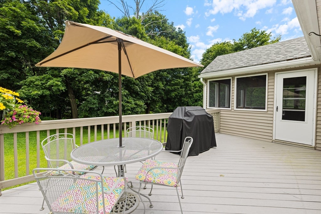 15 Amesbury St, Haverhill, MA Photo #29