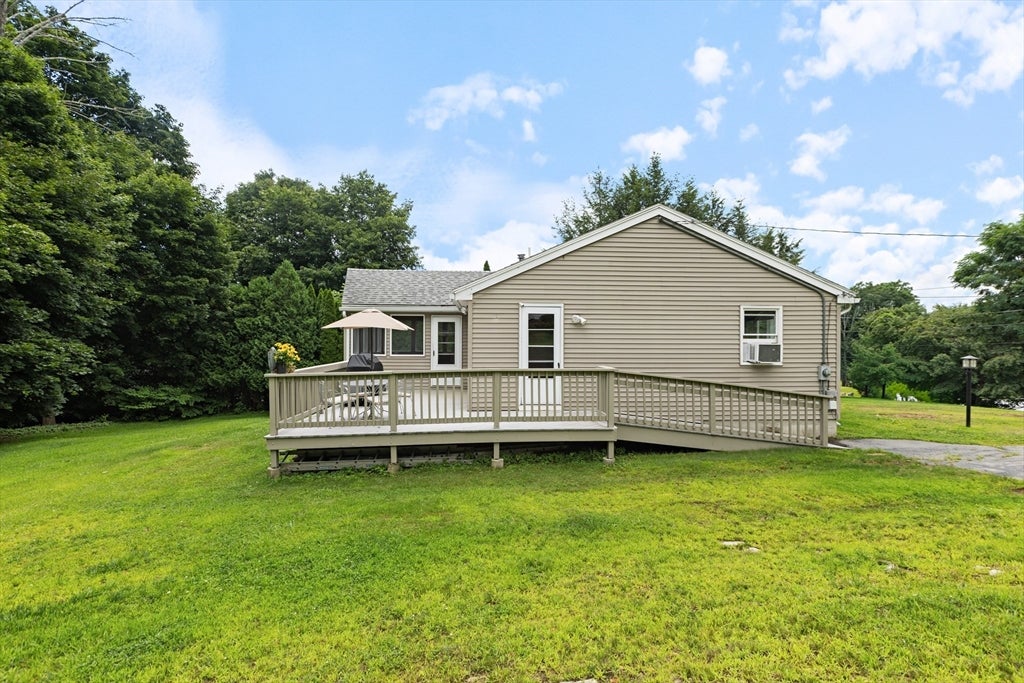 15 Amesbury St, Haverhill, MA Photo #31