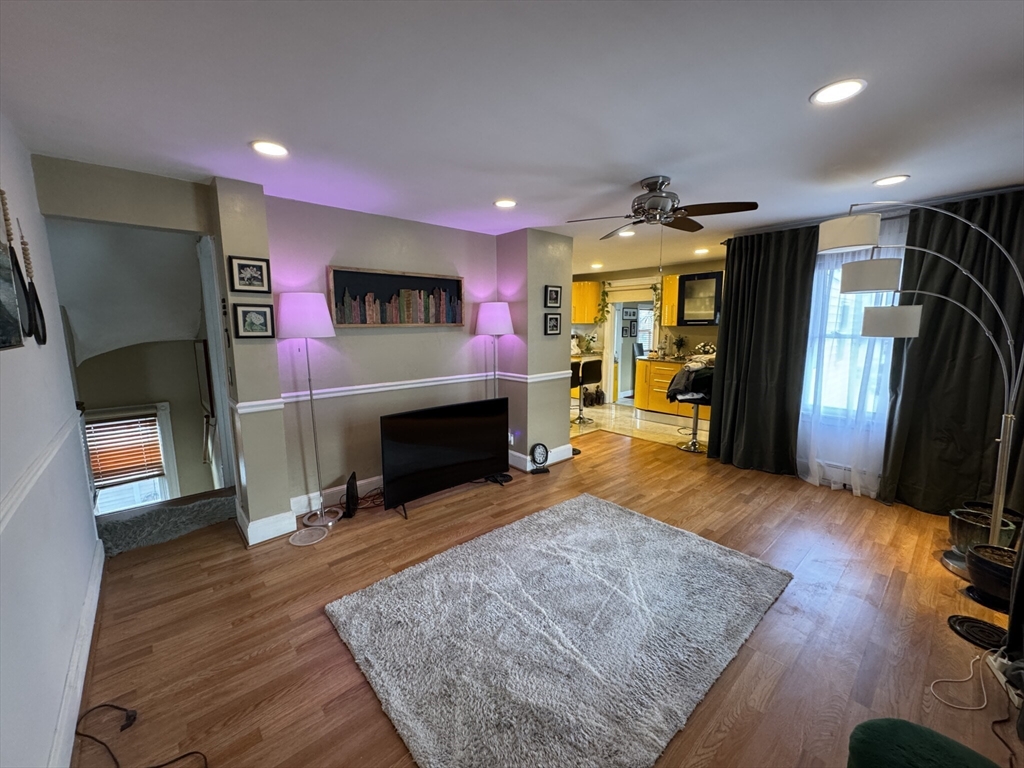 18 Plimpton Ave 2