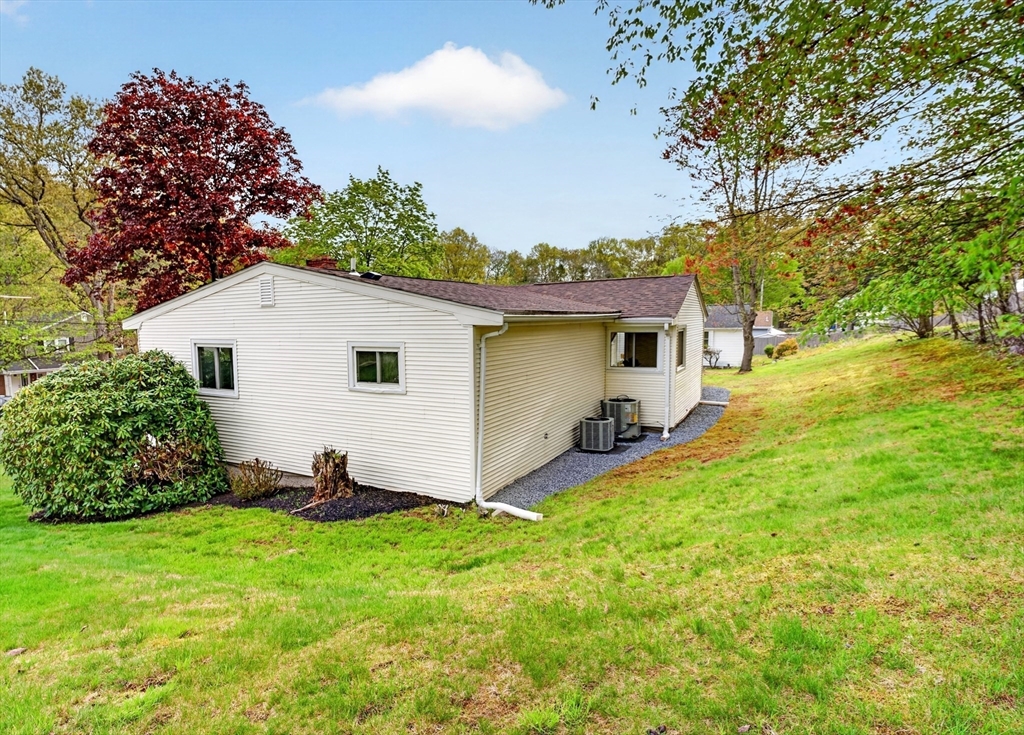 6 Sunset Dr, Randolph, MA Photo #37