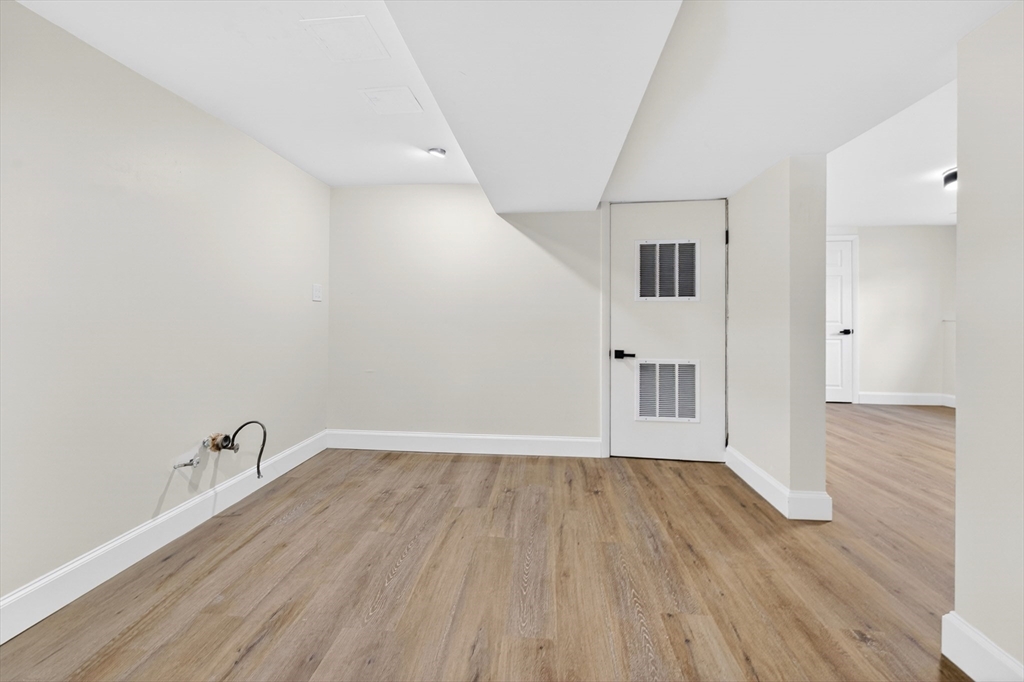 6 Sunset Dr, Randolph, MA Photo #34
