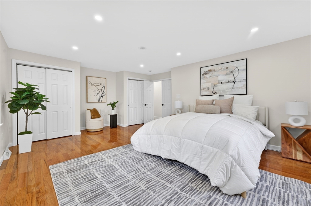 6 Sunset Dr, Randolph, MA Photo #20