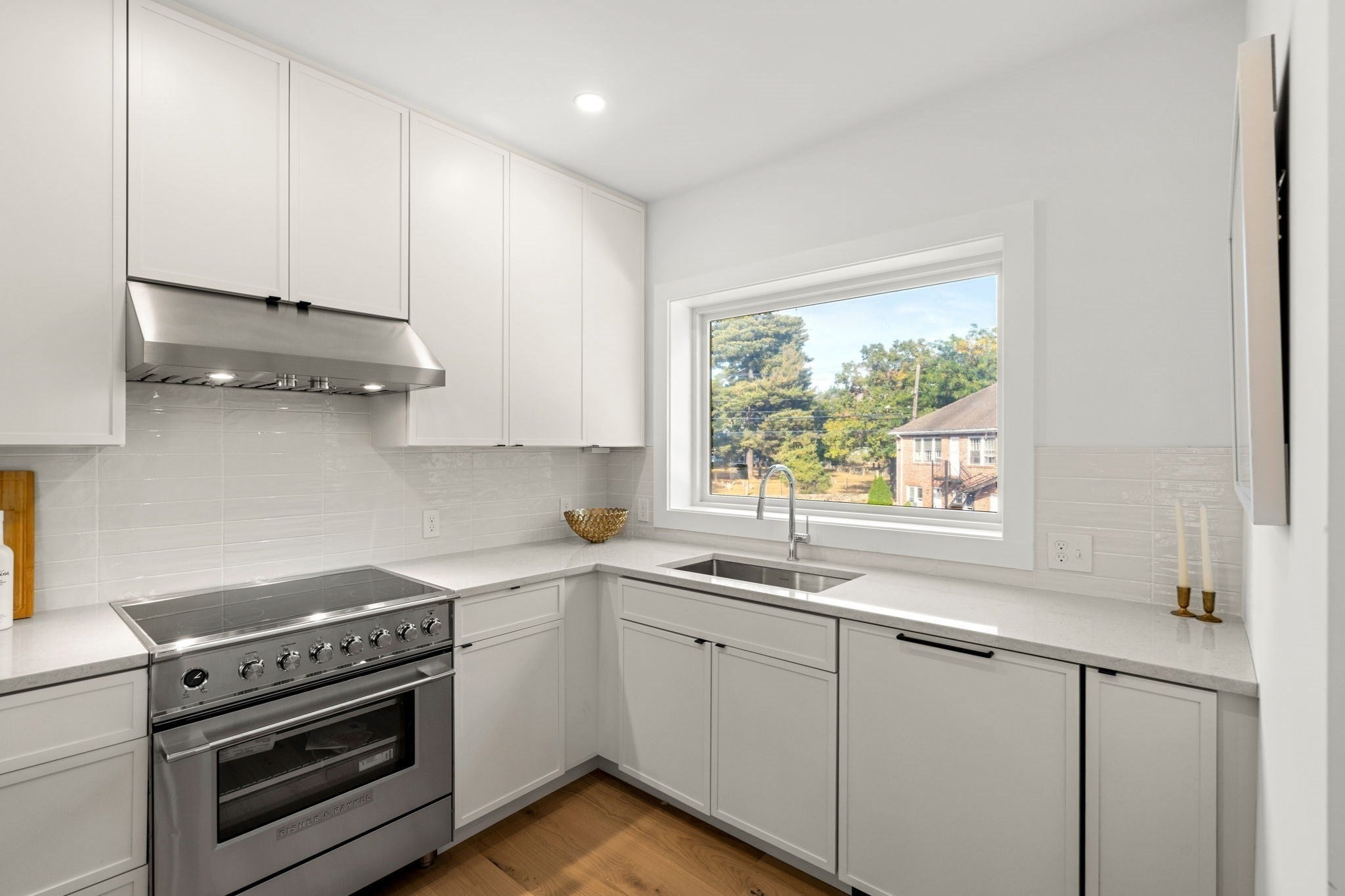 12 Elm Street #12, Newton, MA, 12 Elm Street #12, Newton, MA Photo #4