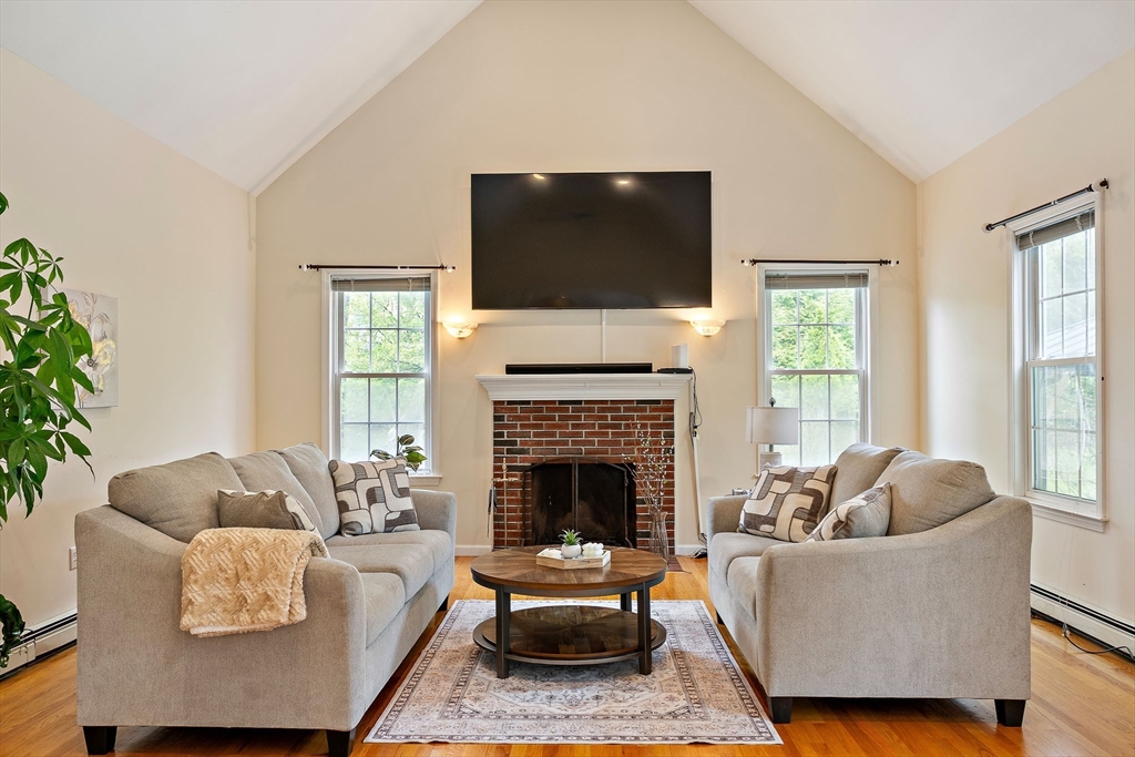 27 Harold W Bishop Blvd, North Attleboro, MA, 27 Harold W Bishop Blvd, North Attleboro, MA Photo #2