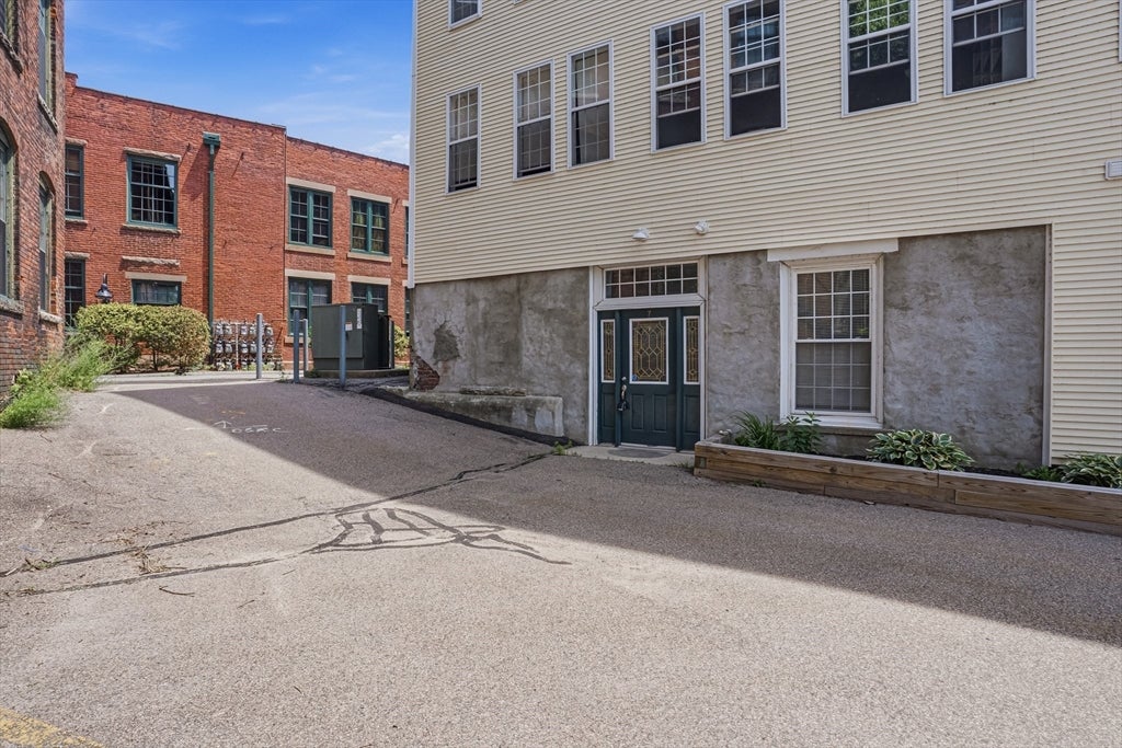 148 Bernon ST #7, Woonsocket, RI, 148 Bernon ST #7, Woonsocket, RI Photo #27