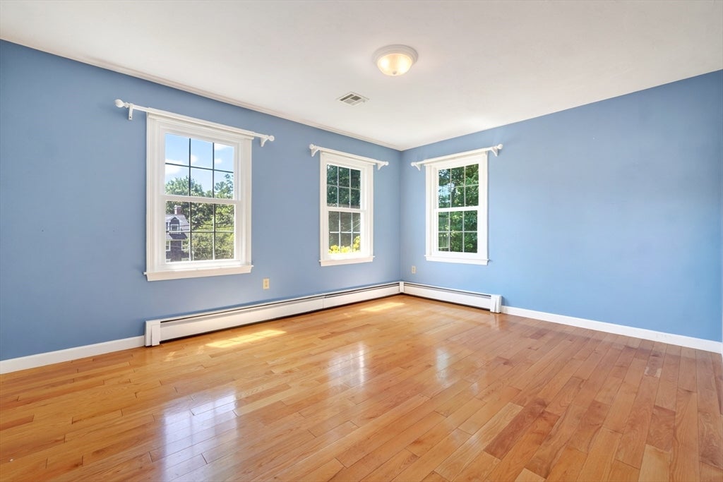 8 Saddle Way, Walpole, MA Photo #30