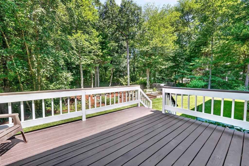 8 Saddle Way, Walpole, MA Photo #39