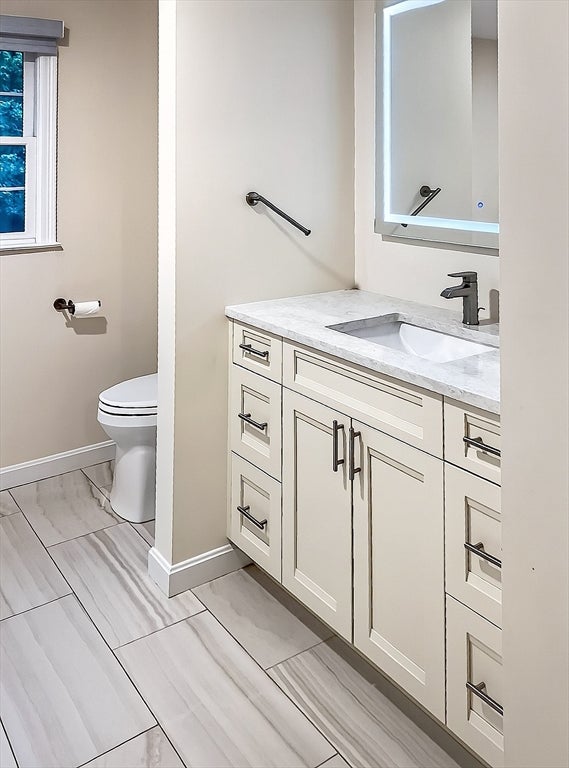 8 Saddle Way, Walpole, MA Photo #27