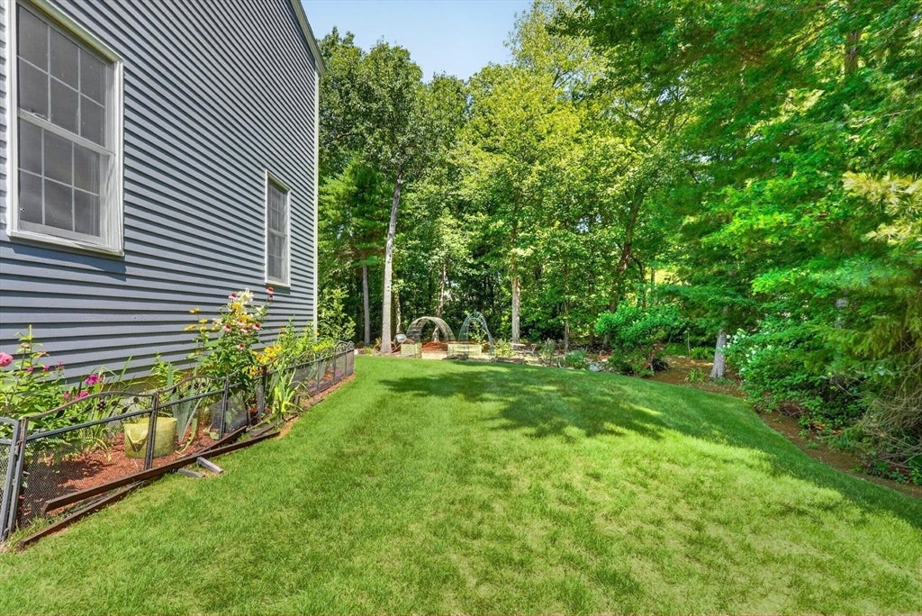 8 Saddle Way, Walpole, MA Photo #41