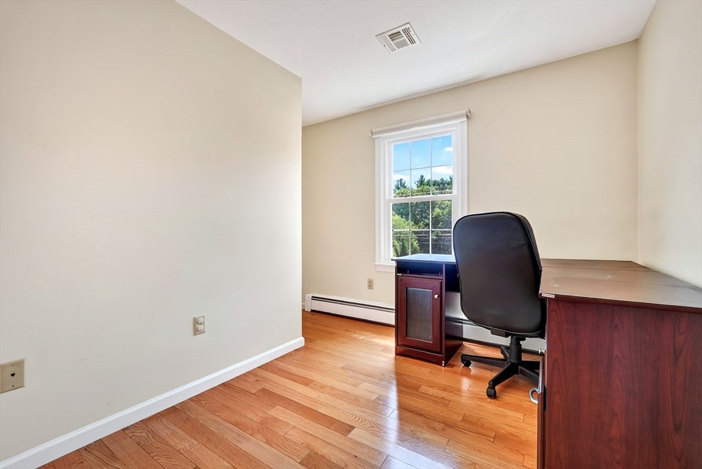 8 Saddle Way, Walpole, MA Photo #26