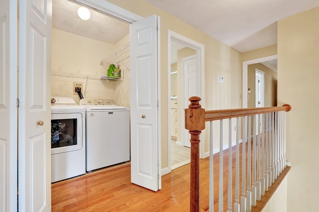 8 Saddle Way, Walpole, MA Photo #17