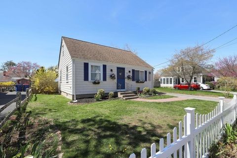 Photo of 30 Haig Ave, Seekonk, MA 02771 (MLS # 73509879)