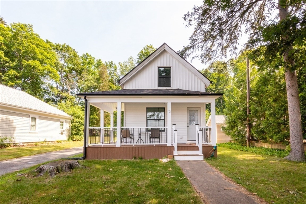 5 Fales Ave 5