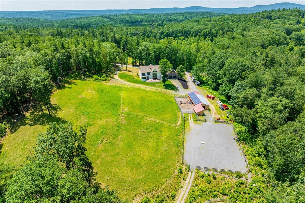 19 Hardscrabble Rd