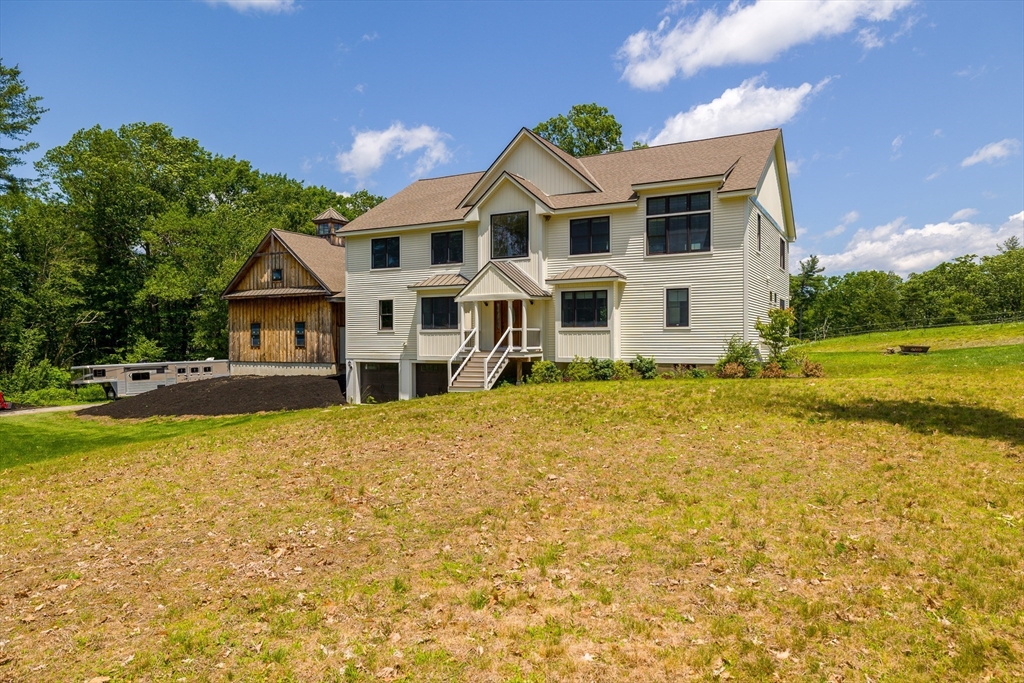 19 Hardscrabble Rd