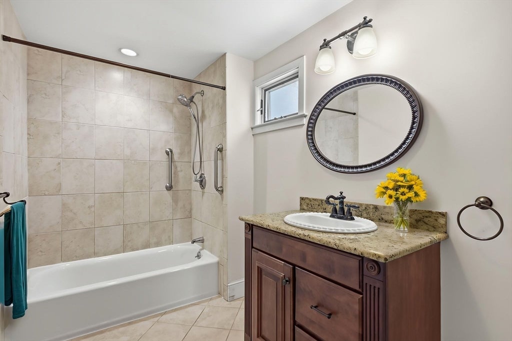 16 Collins St, Newburyport, MA, 16 Collins St, Newburyport, MA Photo #20