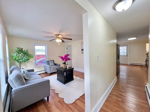 36 Hazel St Fitchburg MA 01420