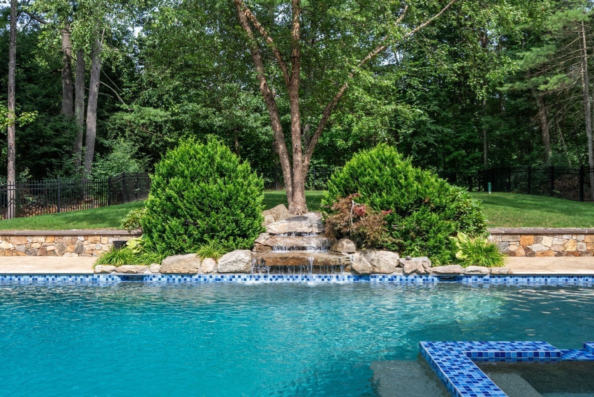 5 Queen Anne Rd, Hopkinton, MA, 5 Queen Anne Rd, Hopkinton, MA Photo #35