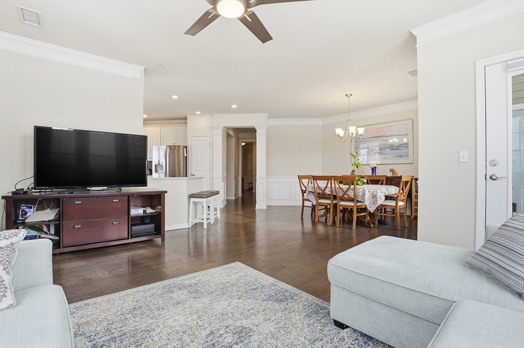 2306 Talbot Way 2306