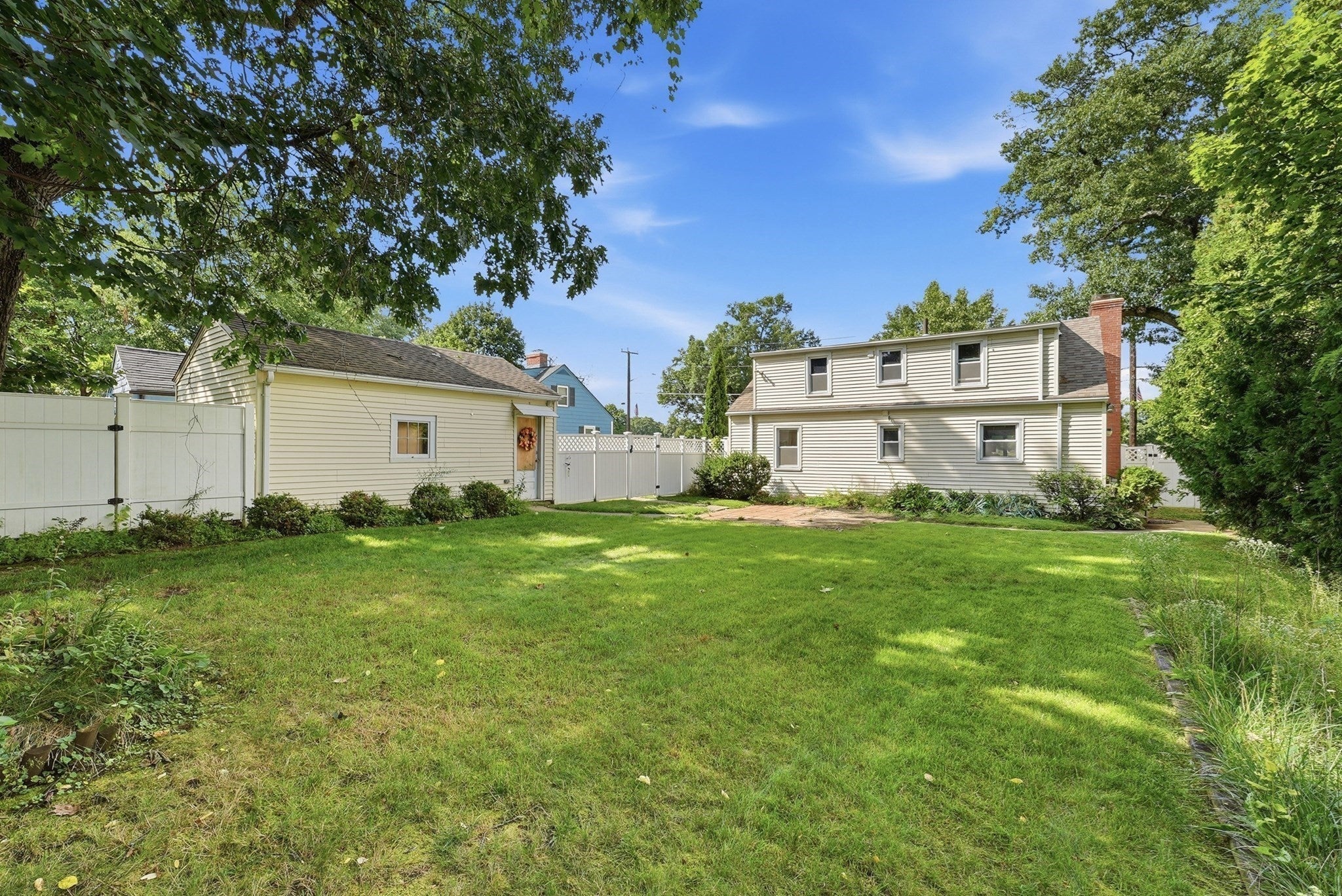 401 Kings Hwy, West Springfield, MA Photo #4