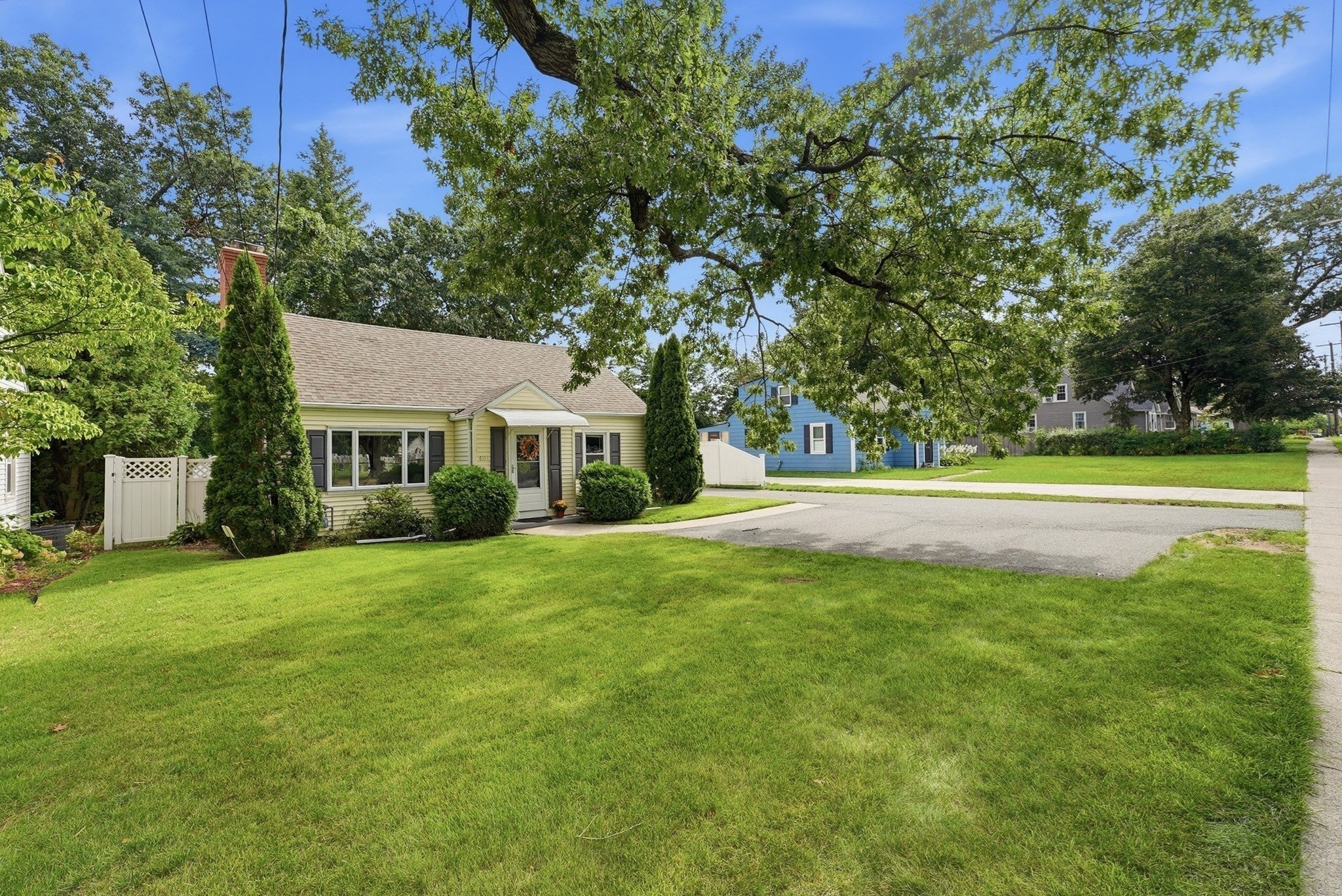401 Kings Hwy, West Springfield, MA Photo #3