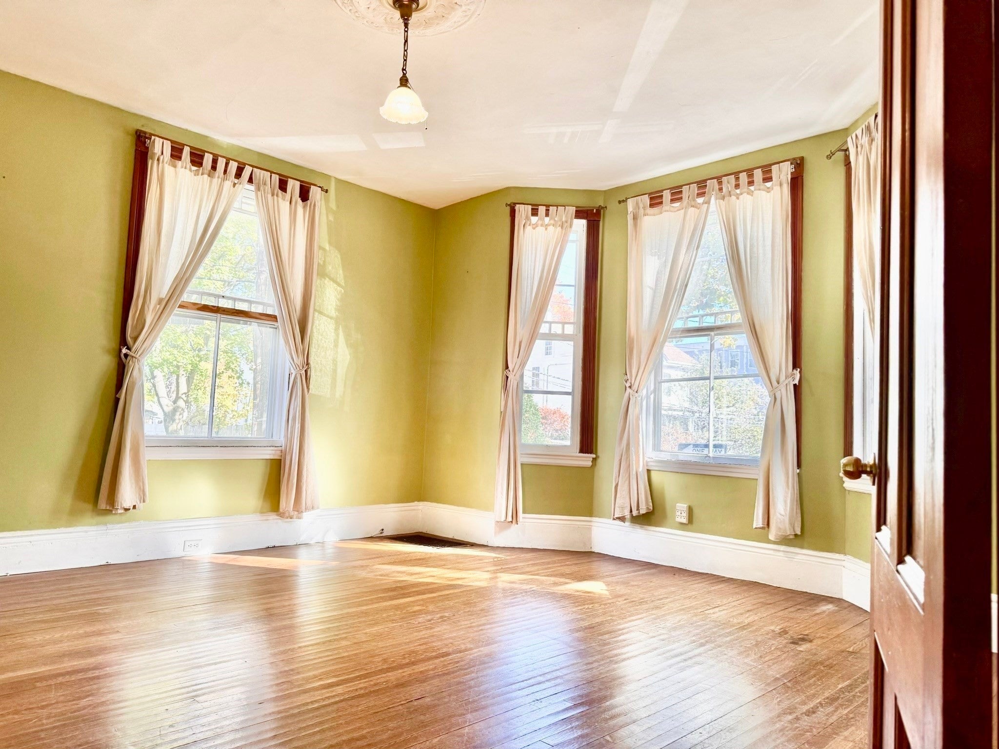1 Moultrie St, Boston, MA, 1 Moultrie St, Boston, MA Photo #5