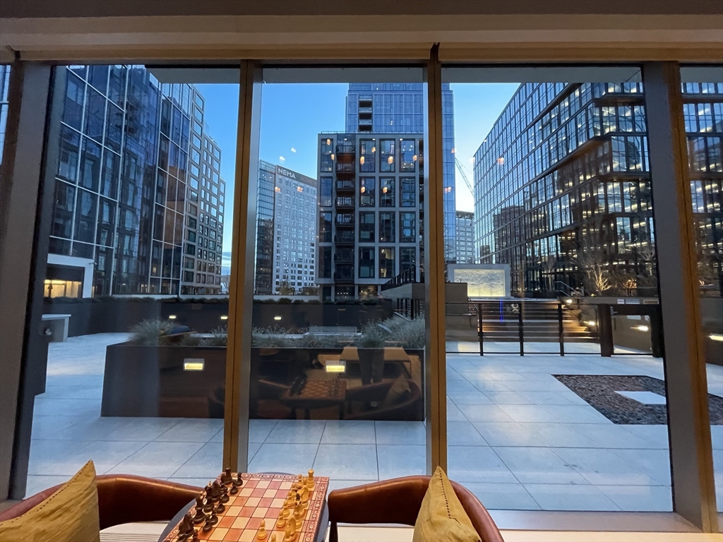 133 Seaport 717