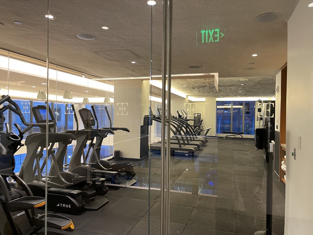 133 Seaport 717