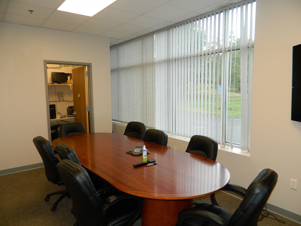 200 Stonewall Boulevard 101