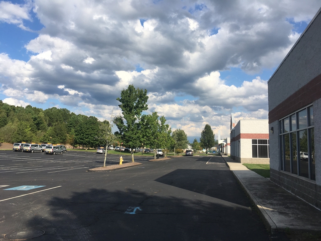 200 Stonewall Boulevard 101