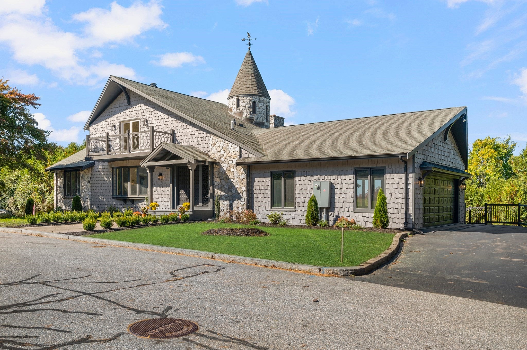 233 Annette Ave, Woonsocket, RI, 233 Annette Ave, Woonsocket, RI Photo #3