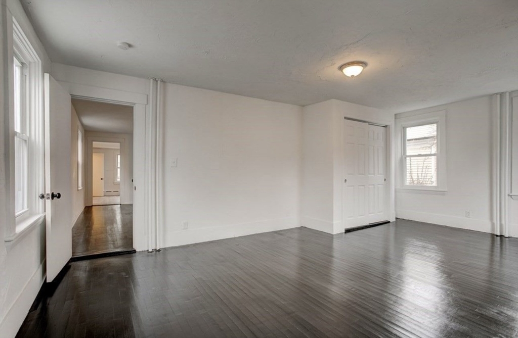 60 Sanford St