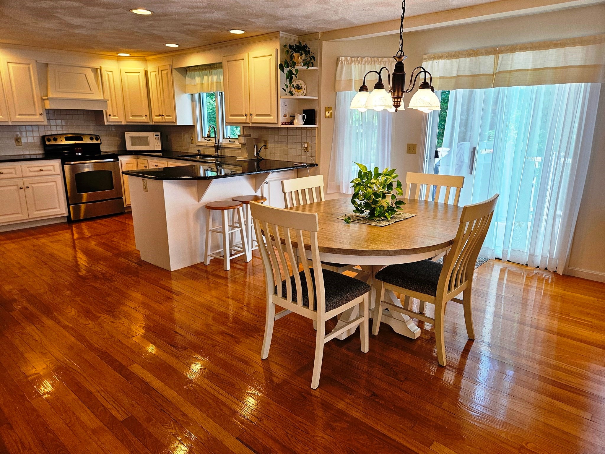 12 Jason Dr, Lincoln, RI, 12 Jason Dr, Lincoln, RI Photo #8