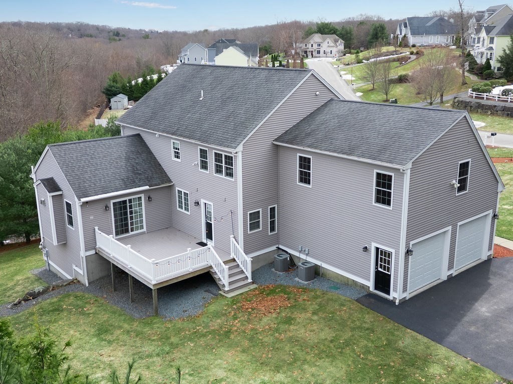 14 Longbrook Dr