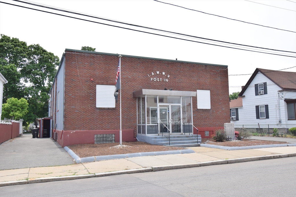 40 Oakland St