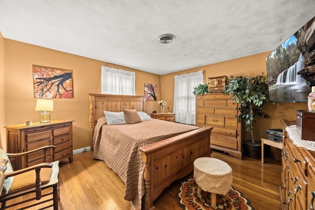 273 W Chestnut St, Brockton, MA Photo #13